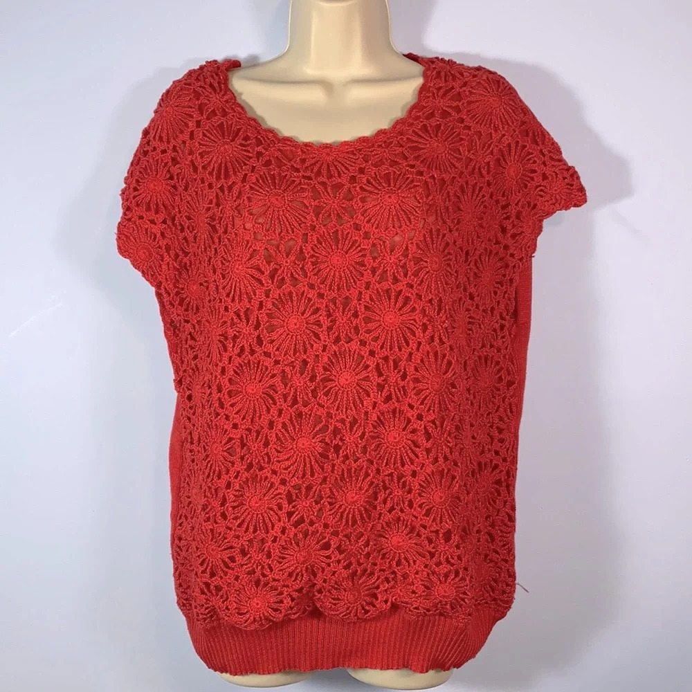 Dress barn crocheted floral cap sleeve sweater watermelon coral red size XL